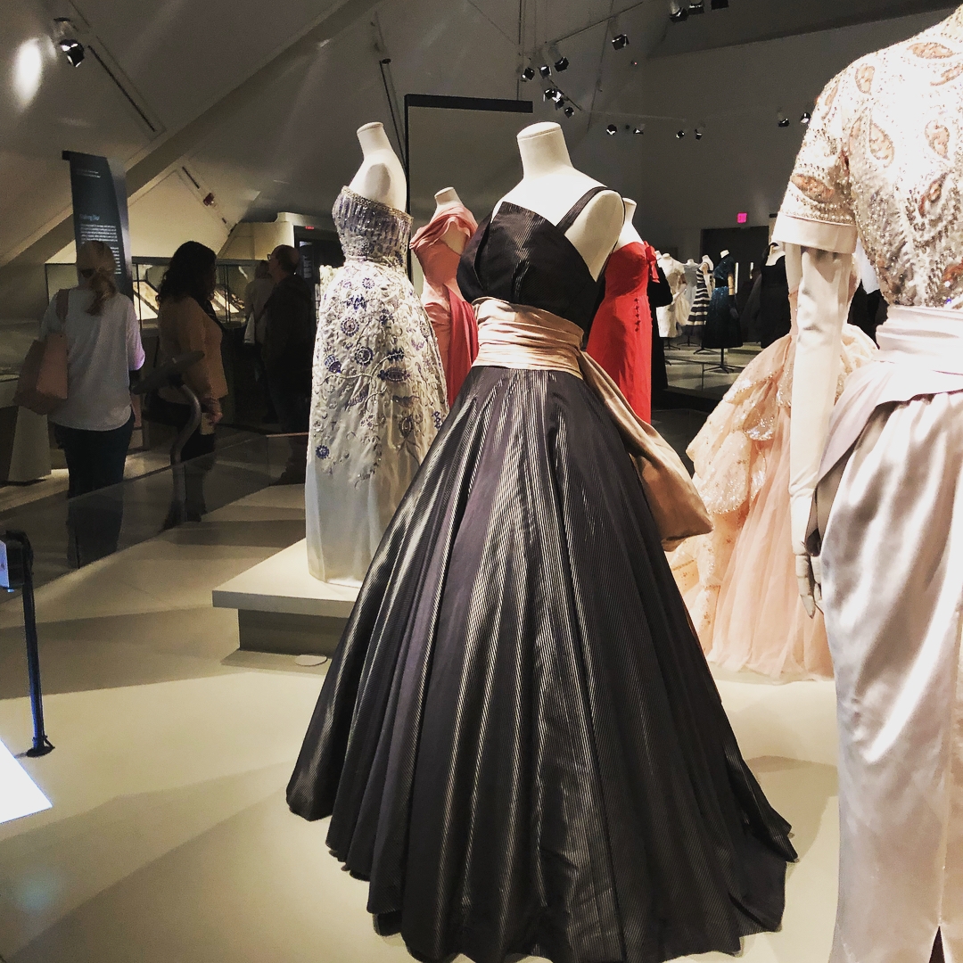 ROM fashion 4